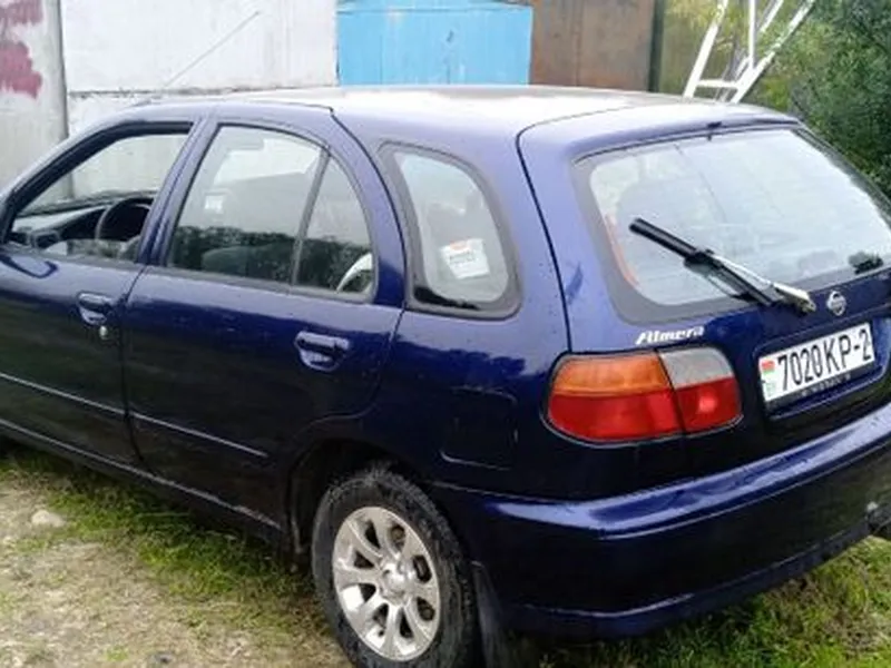 Nissan Almera