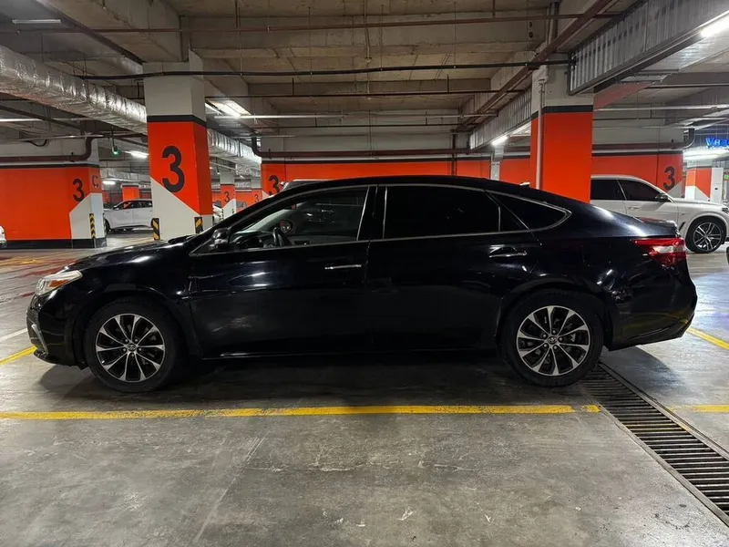 Toyota Avalon