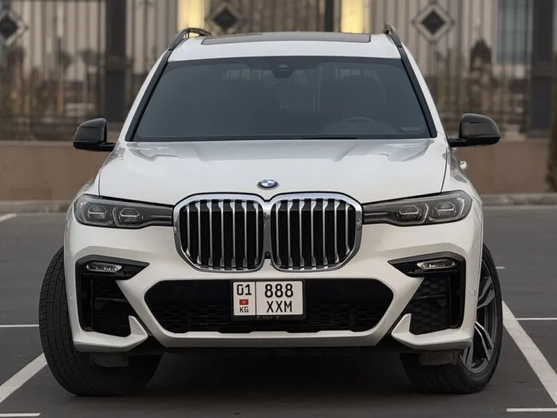 BMW X7