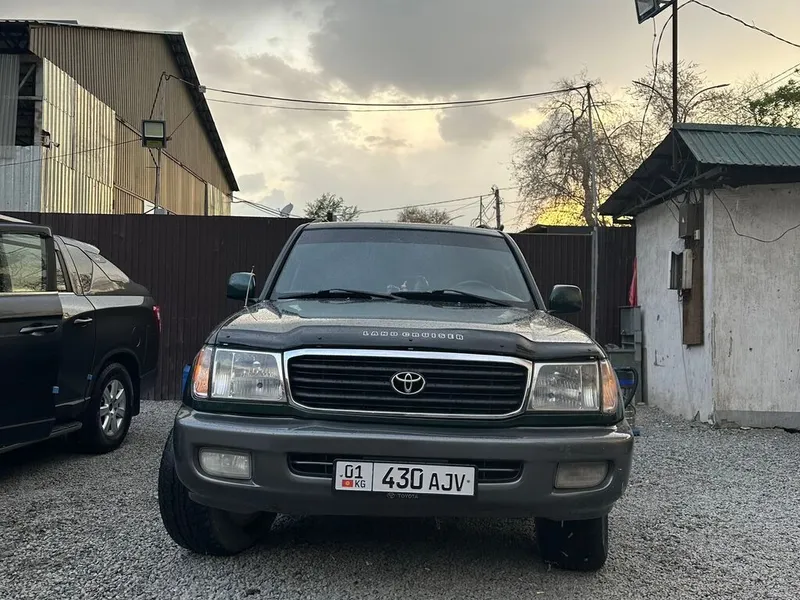 Toyota Land Cruiser