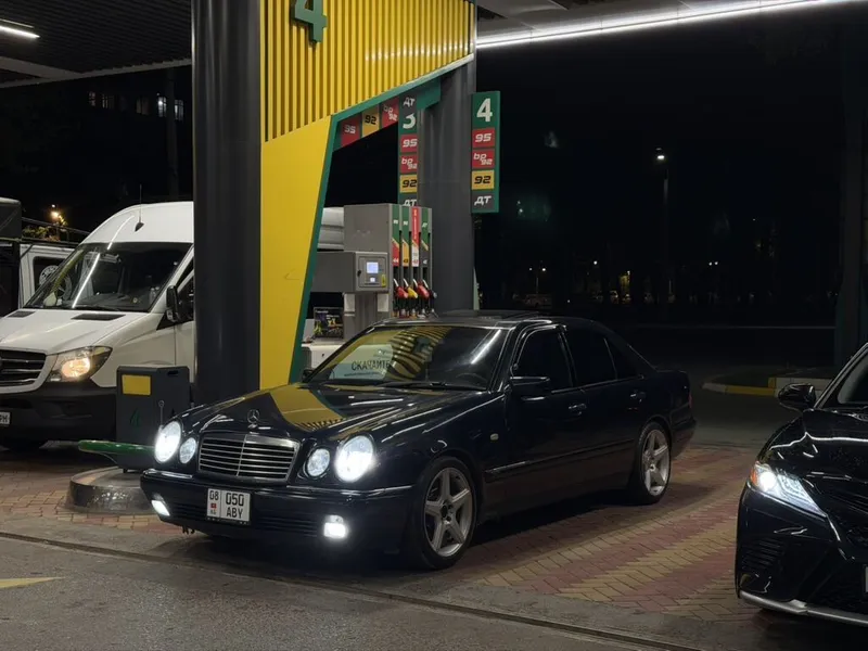 MercedesBenz E-Class