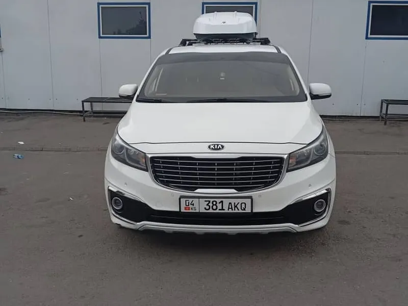 Kia Carnival