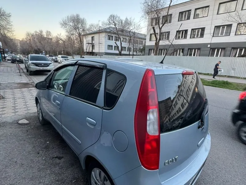 Mitsubishi Colt