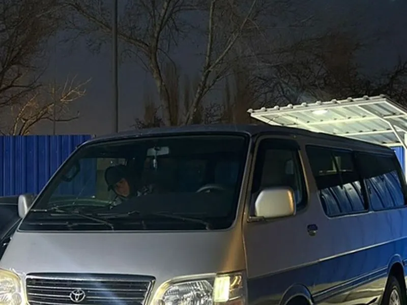 Toyota Hiace