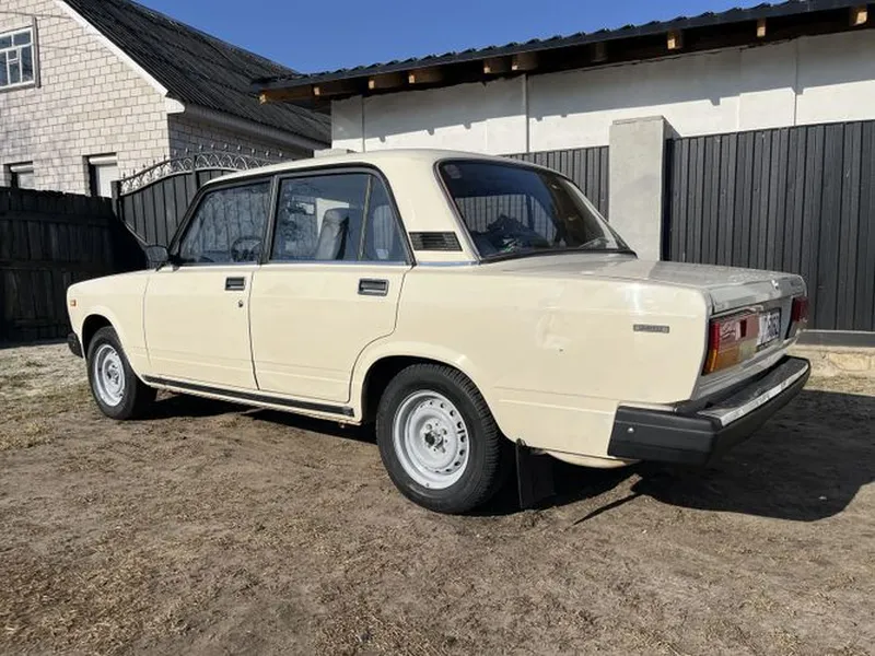 LADA