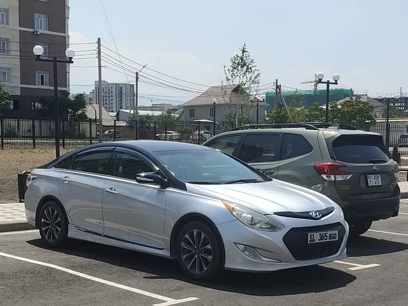 Hyundai Sonata
