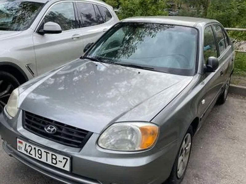 Hyundai Accent