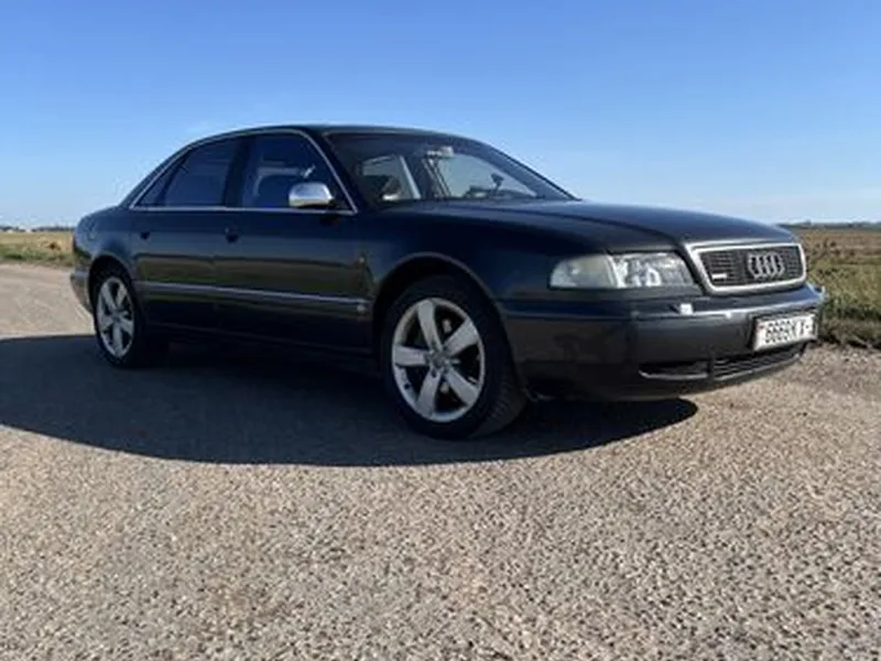 Audi A8