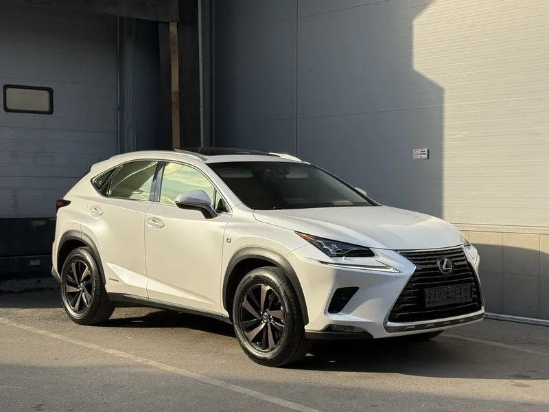 Lexus NX