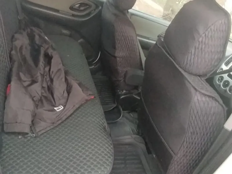 Mazda Tribute
