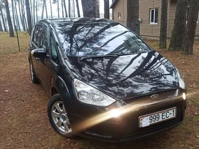 Ford S-Max