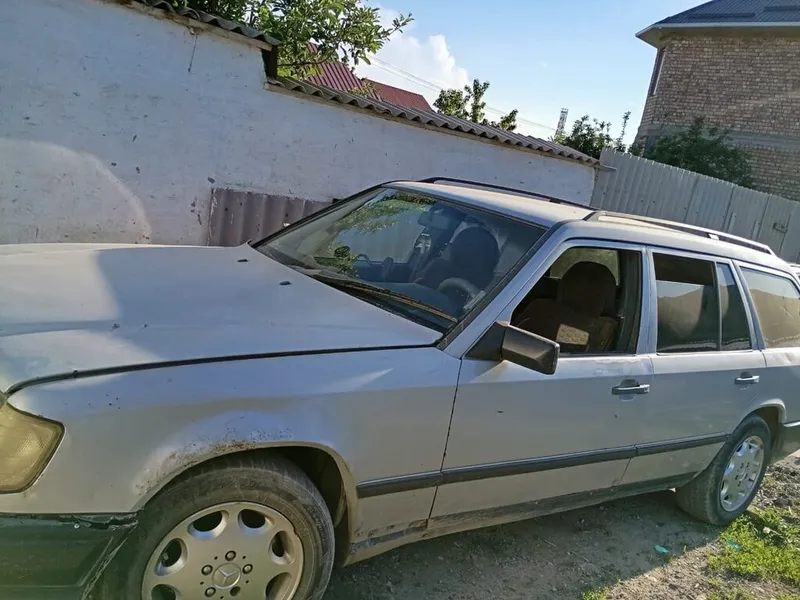 MercedesBenz W124