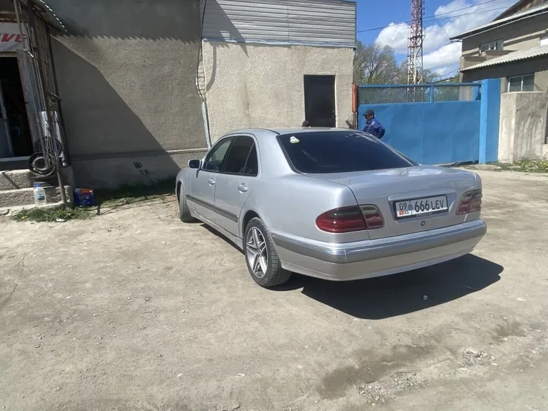 MercedesBenz E-Class