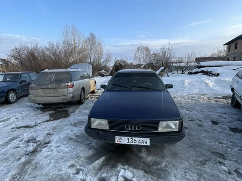 Audi 100