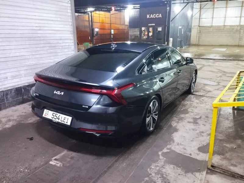 Kia K8