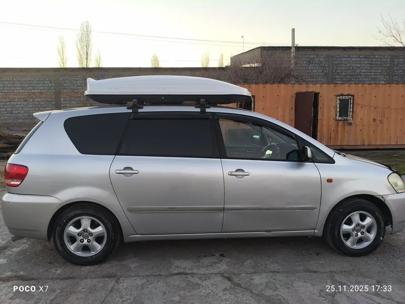 Toyota Ipsum