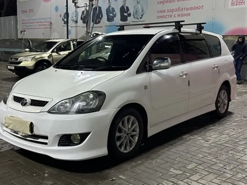 Toyota Ipsum