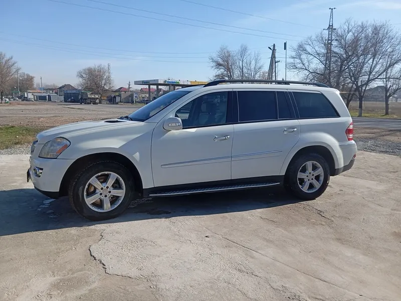 MercedesBenz GL-Class