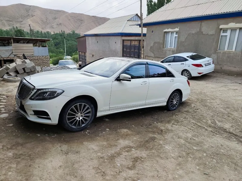 MercedesBenz S-Class