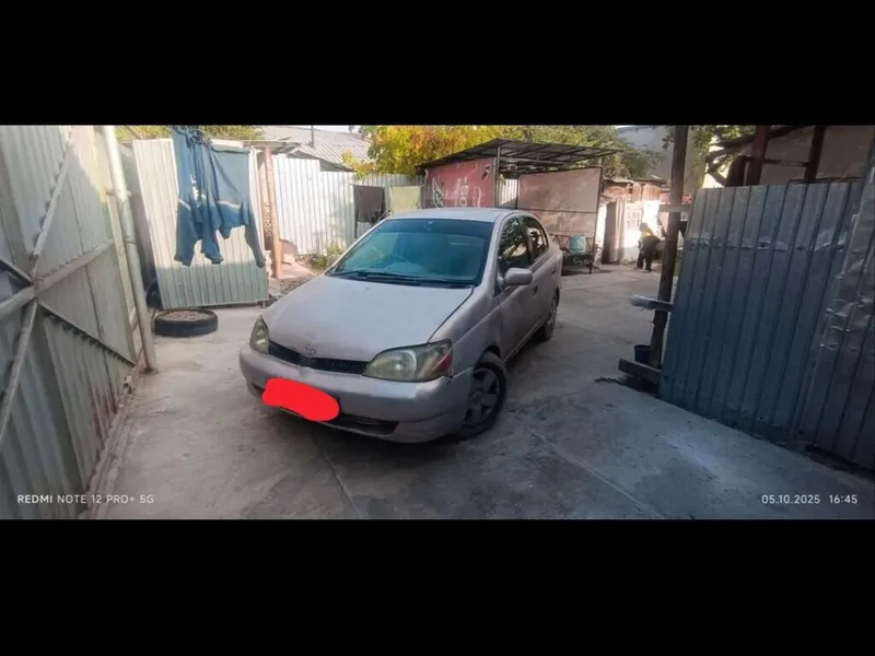 Toyota Platz