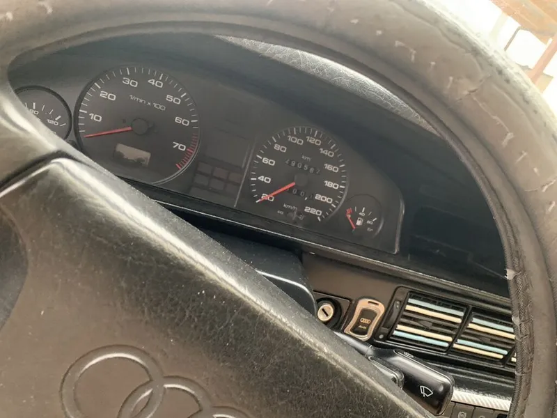Audi 100
