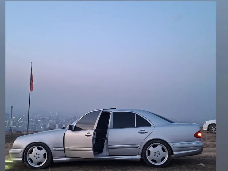 MercedesBenz E-Class