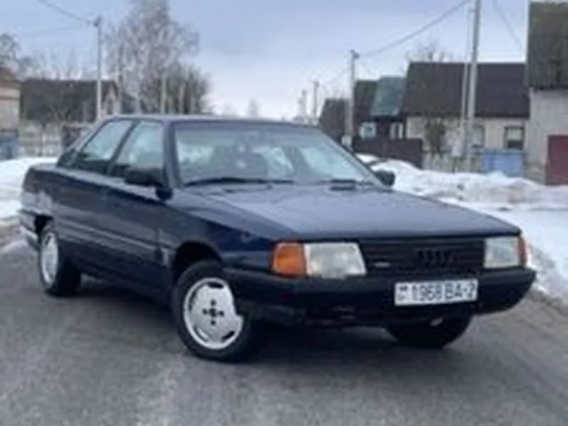 Audi 100