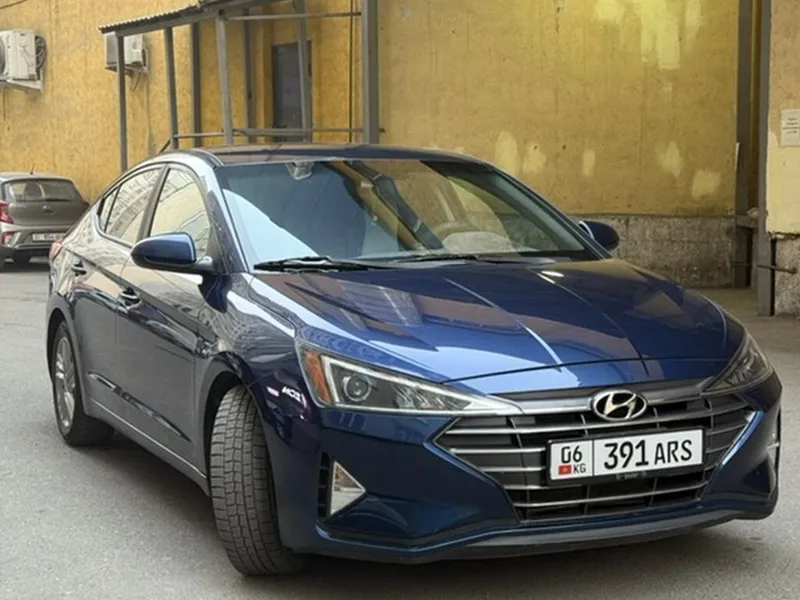 Hyundai Elantra
