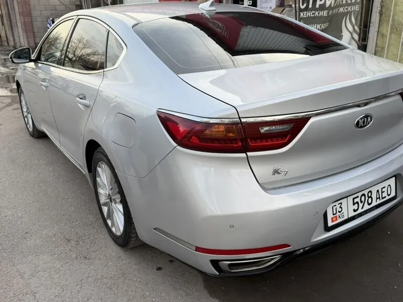 Kia K7