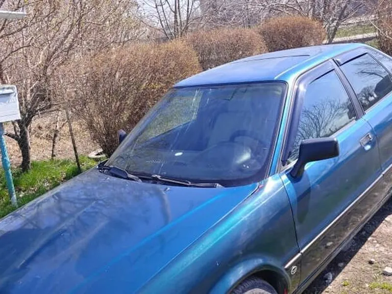 Audi 80