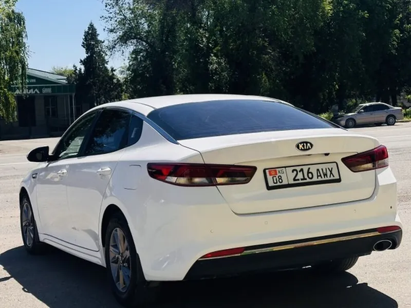 Kia K5