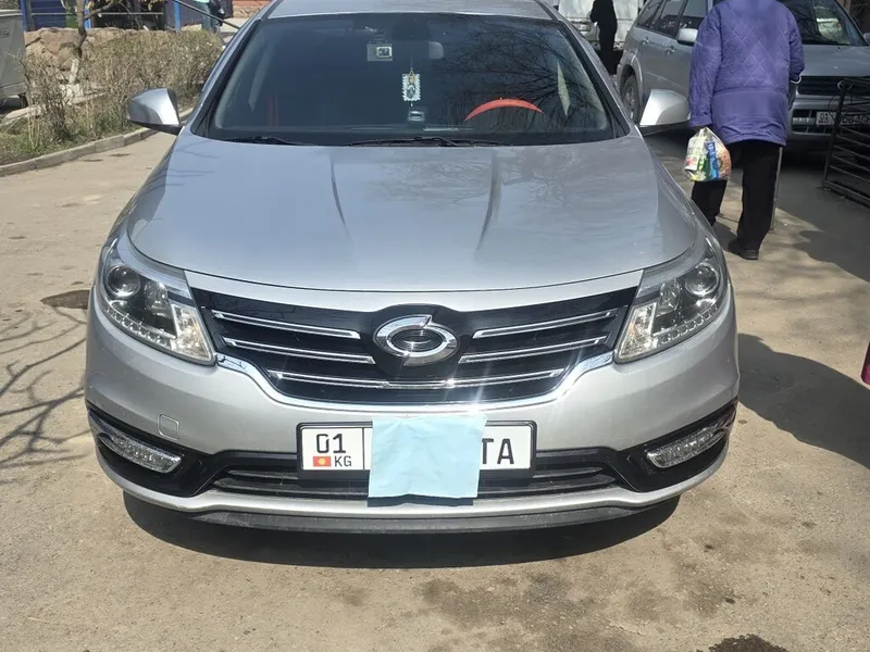 Renault SM6
