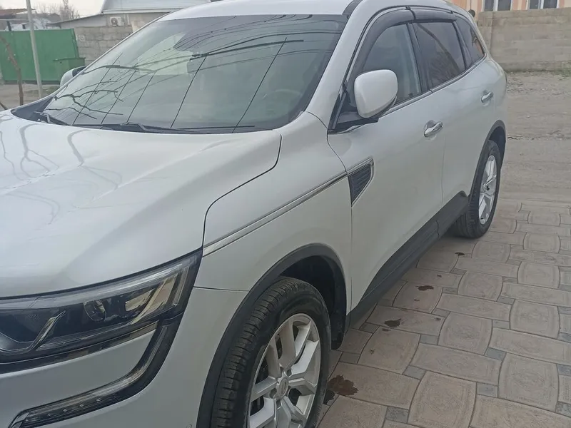 Renault QM6