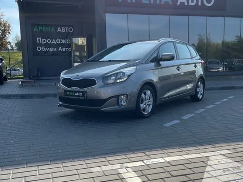 Kia Carens