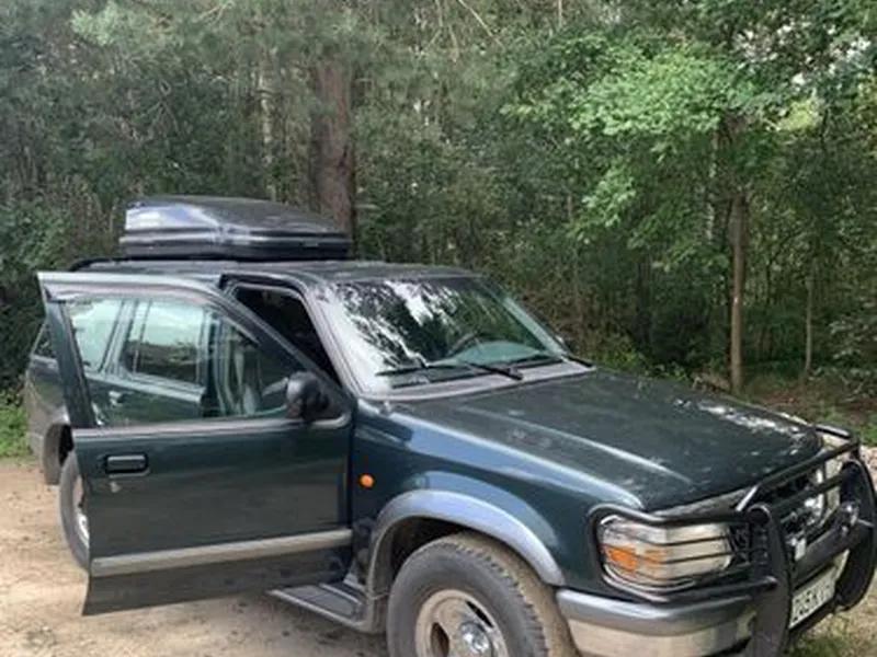 Ford Explorer