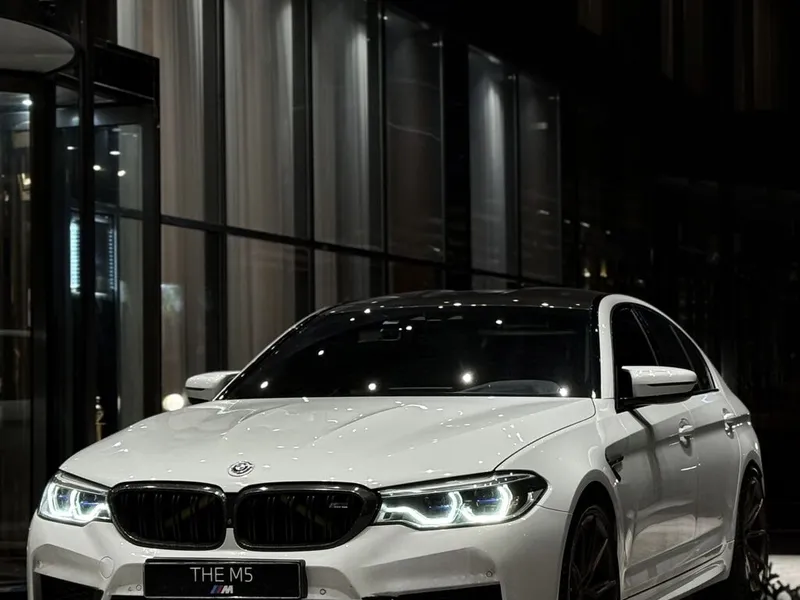 BMW M5