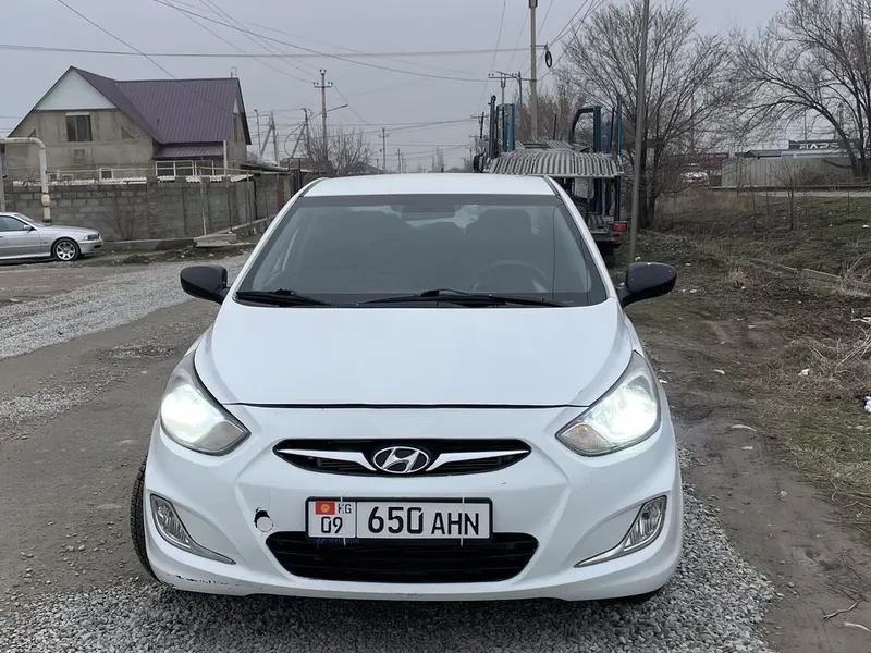 Hyundai Solaris