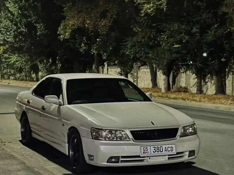 Nissan Laurel