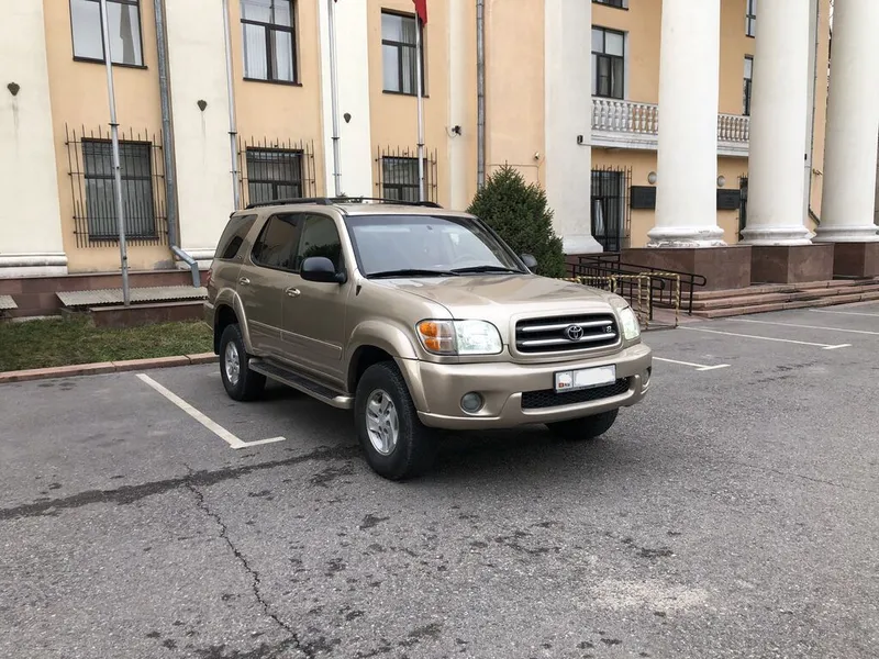 Toyota Sequoia