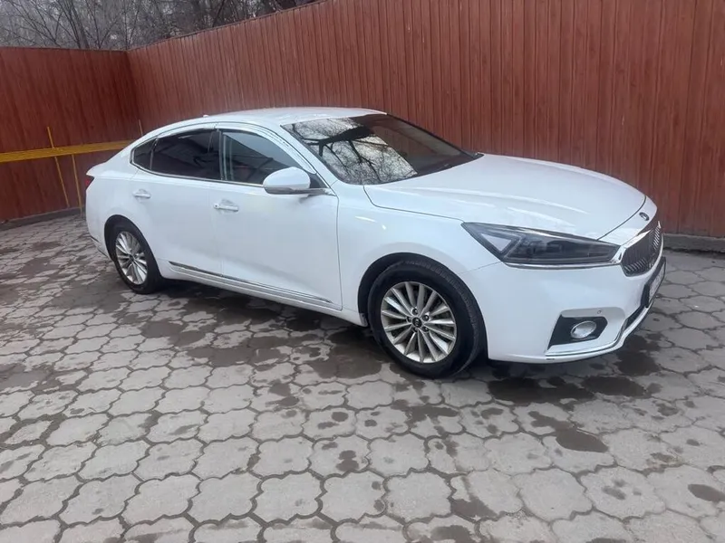 Kia K7