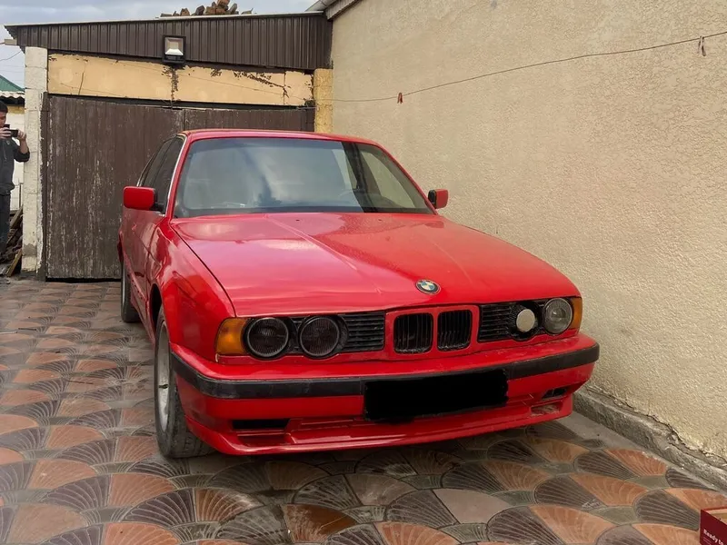 BMW 525