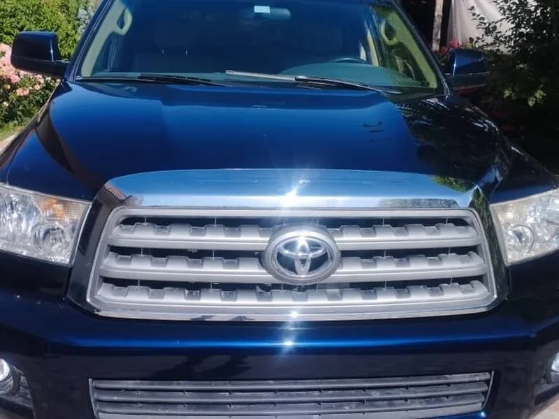 Toyota Sequoia