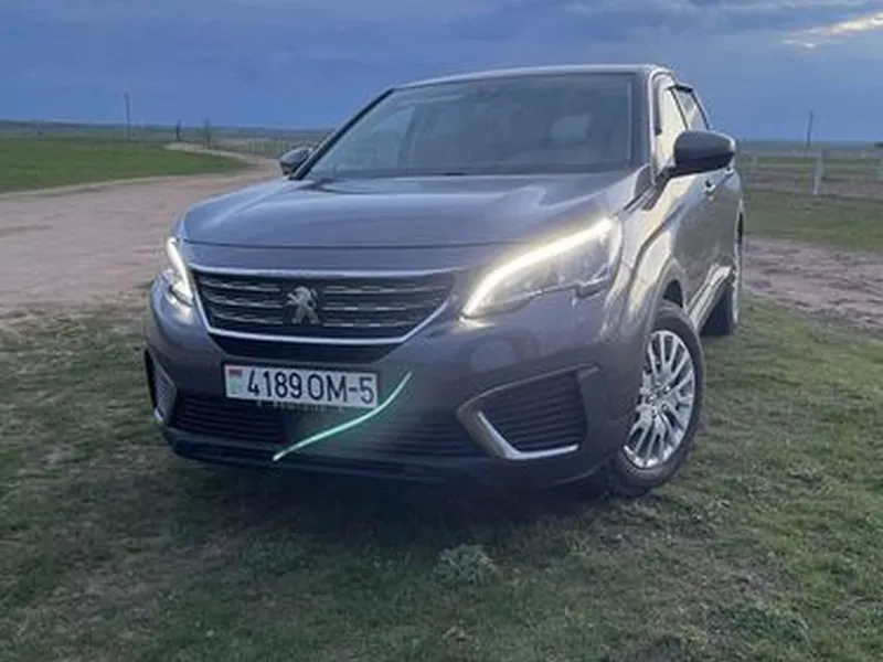 Peugeot 5008