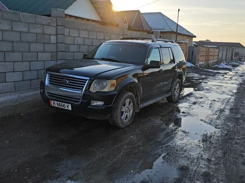 Ford Explorer
