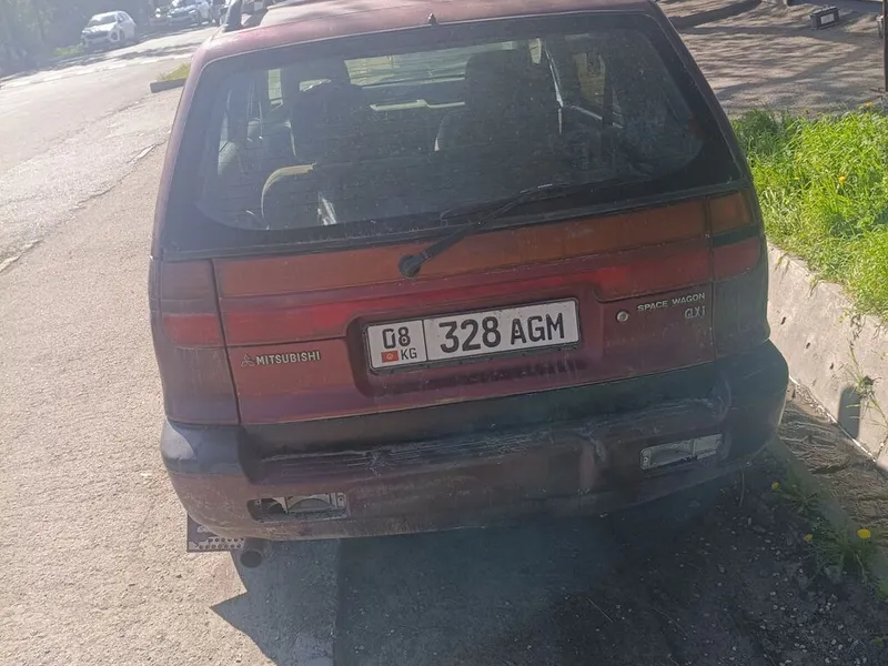 Mitsubishi Space Wagon