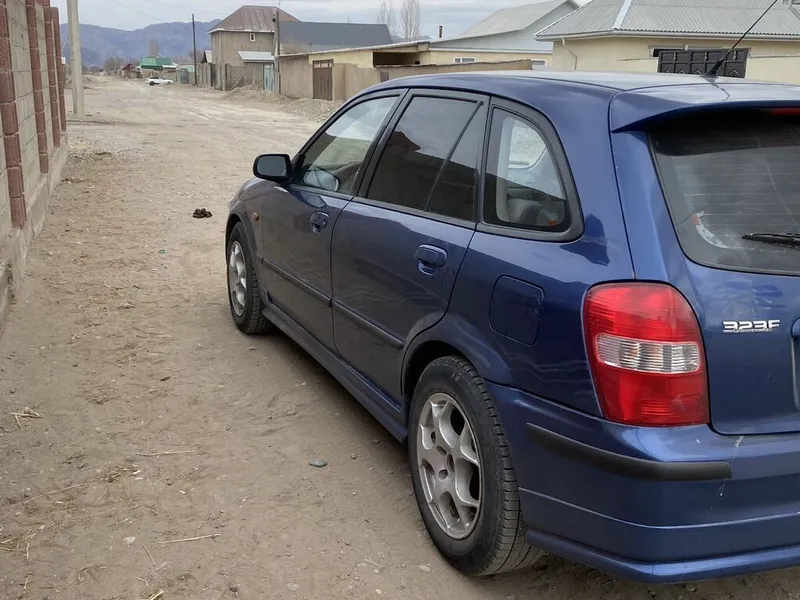 Mazda 323