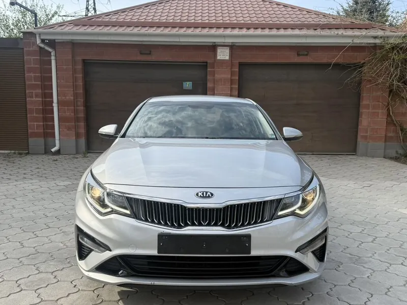 Kia K5