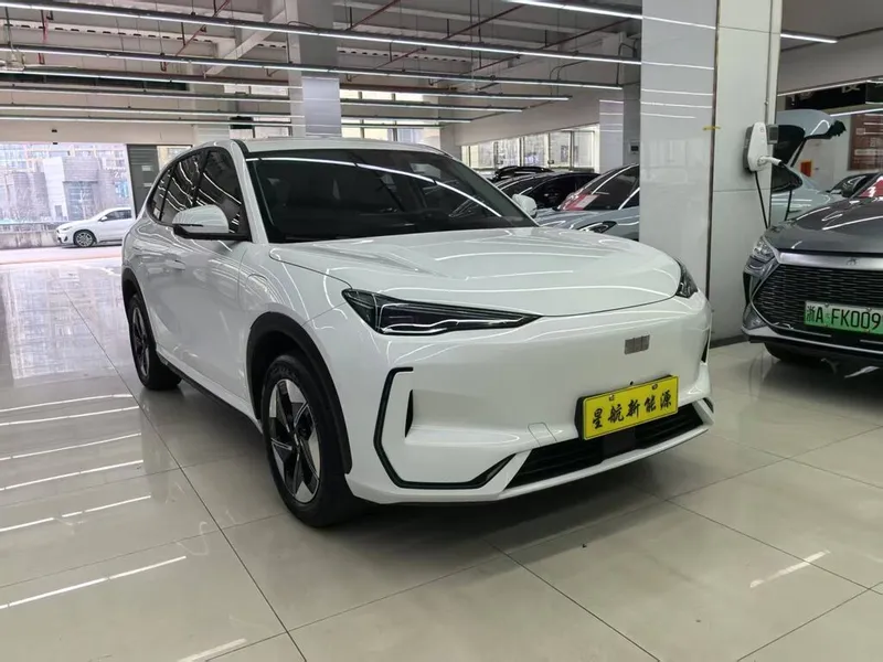 Geely EX7