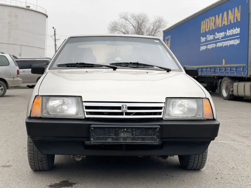 VAZ 21099