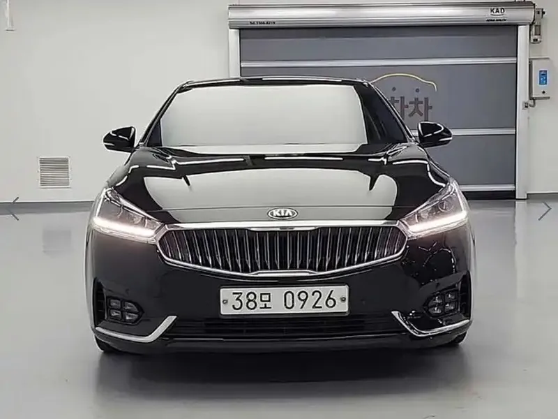 Kia Cadenza